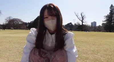 FC2-PPV-3695183 高中时代沉浸于学习的可爱少女