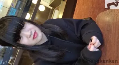 FC2-PPV-3334369 处男书呆子立志成为公务员