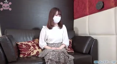 FC2-PPV-3114207 蓬乱的浓密头发被中出