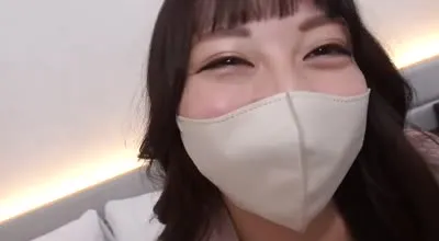 FC2-PPV-2895660 淫荡美丽的美容师