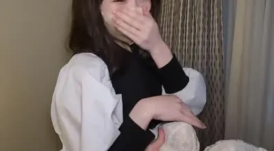 FC2-PPV-2710416 白皙苗条的绝色美人