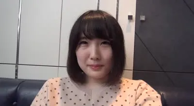 FC2-PPV-1909531 拥有白皙柔嫩肌肤和顺从性格的美丽女孩