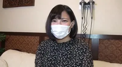 FC2-PPV-1912580 举止优雅的女厨师