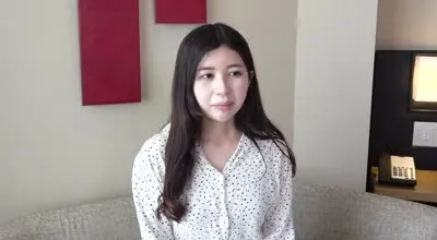 FC2-PPV-1806564 美丽优雅的女播音员