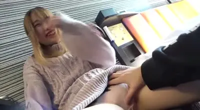 FC2-PPV-1682616 活跃在荧幕上的偶像