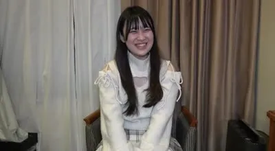 FC2-PPV-4810998 安静又爱干净的女士