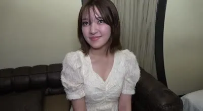 FC2-PPV-4815188 美丽的臀部