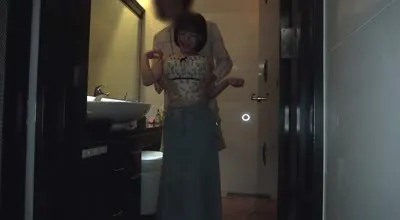 FC2-PPV-4819246 长相甜美性格开朗的水木芽衣