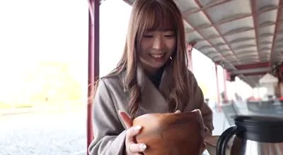 FC2-PPV-4558851 平日午后美人妻中出约会