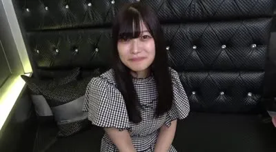 FC2-PPV-4568451 内向腼腆大一新生初尝中出