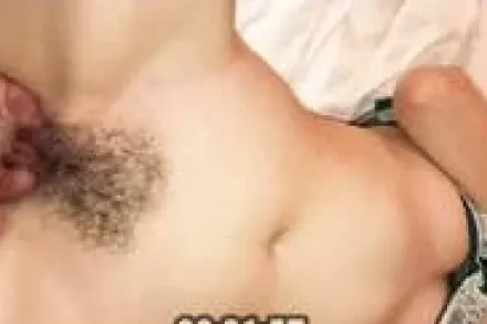 FC2-PPV-4639855 美人妻早泄小穴湿透射精