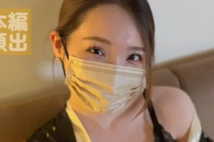 FC2-PPV-4668098 和一名写真模特在温泉地点偷偷拍摄