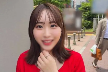 FC2-PPV-4802106 胸部丰满超级可爱的女大学生