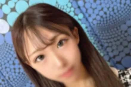 FC2-PPV-4677218 我带她去酒店看了街景