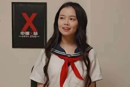 XV010 如何饰演一只乖巧的母狗 呜咪