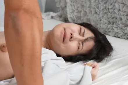 FC2-PPV-4533113 那个超级有名网红回来了