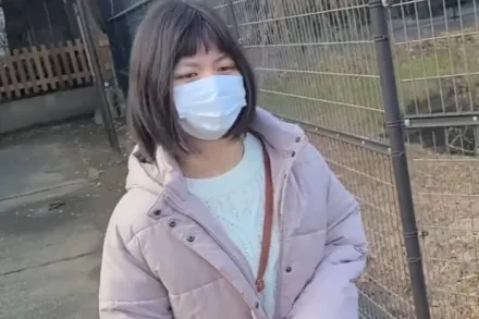 FC2-PPV-3174842 毫无恋爱经验的纯真女孩