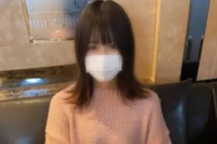 FC2-PPV-4521937 稍微长大但还是可爱