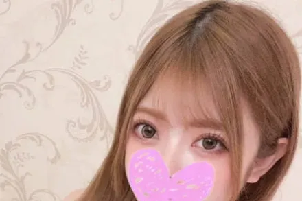 FC2-PPV-4674037 E罩杯著名高中生星巴克兼职