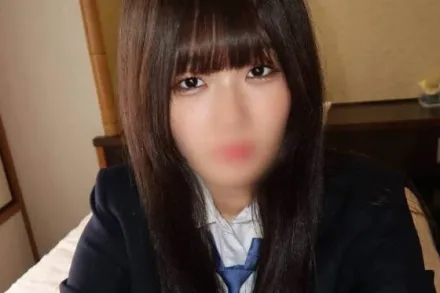 FC2-PPV-4699937 有故事的E罩杯美巨乳从关西上京的名校清纯女