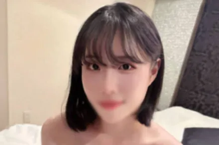 FC2-PPV-4792331 性感丰满的前写真模特