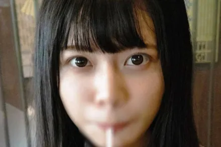 FC2-PPV-4731794 某有名企业新卒色白苗条美女