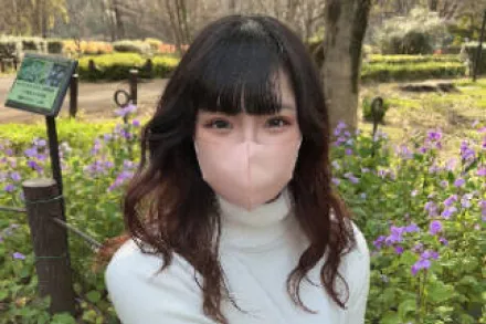 FC2-PPV-3317472 敏感娇小的身躯里充满了情欲和淫液