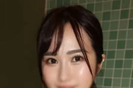 FC2-PPV-4616917 见面并去情趣酒店快速做爱