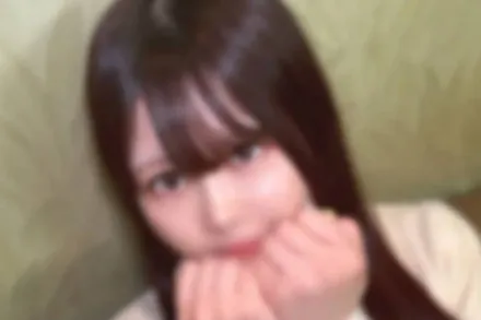 FC2-PPV-4672466 一个像动物一样的女孩