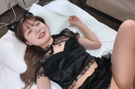 FC2-PPV-4524078 极其可爱的珍稀猫科动物