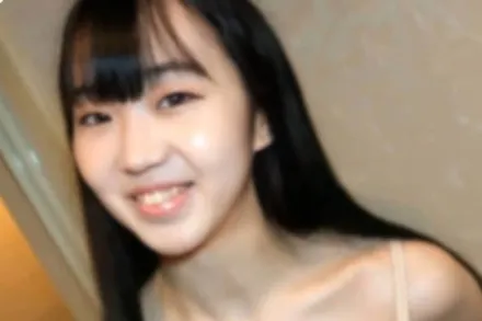 FC2-PPV-4676231 一个非常无辜的女人