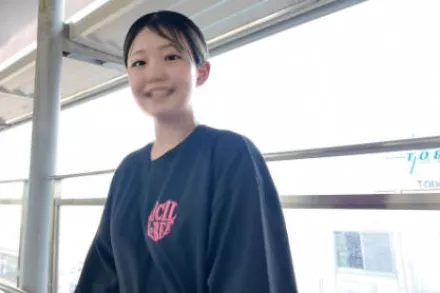 FC2-PPV-4757902 害羞的女大学生缺钱申请写真拍摄巨大的黑色屌丝和巨大的中出