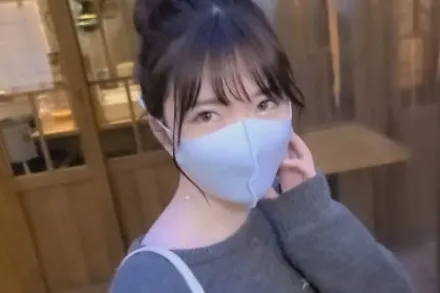 FC2-PPV-2977182 被宠坏的152cm娇小妹子的醉酒性爱