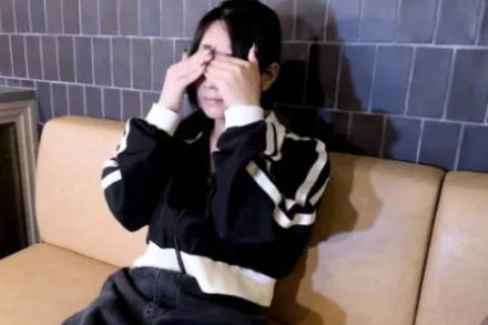 FC2-PPV-4798066 从未尝试过口交的可爱素人