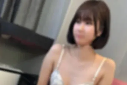 FC2-PPV-4596875 高挑模特