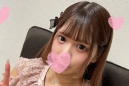 FC2-PPV-4499384 最强美乳美形胸部的主人的人偶类型女孩