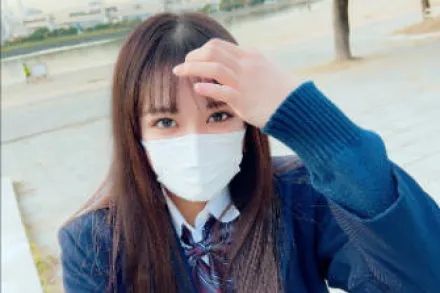 FC2-PPV-3150971 带一位貌美如花恋父情结的高中女生去公共厕所