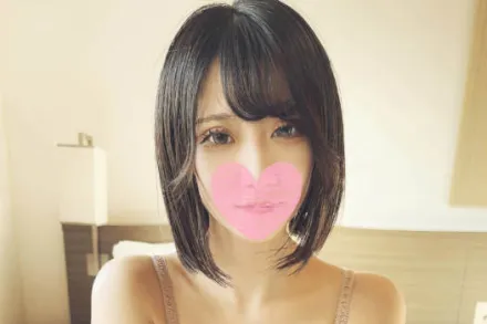 FC2-PPV-4030206 苗条酒保女孩