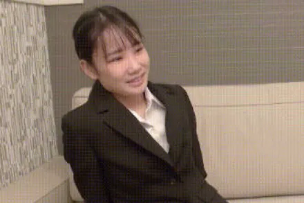 FC2-PPV-4591467 补习班讲师打工回来的质朴的外表的晚辈