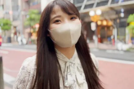 FC2-PPV-3037413 少女初次中出