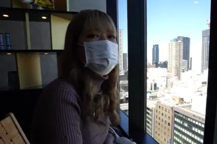 FC2-PPV-3686429 羞涩的巨乳辣妹