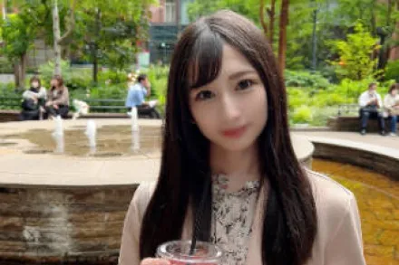 FC2-PPV-2972866 外表光鲜亮丽的OL因为关系而被同事们疏远