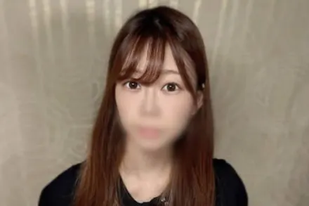 FC2-PPV-4641962 拥有模特经验的美女身材苗条