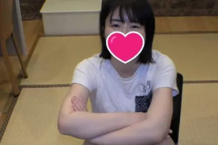 FC2-PPV-2938219 健身结束后她与一位年长男性见面并在危险的一天中进行了中出