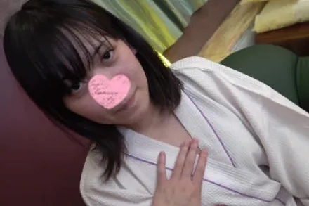 FC2-PPV-2799211 拥有黑发美胸的单纯少女