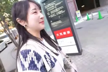 FC2-PPV-4720790 通过社交软件认识的太瘦了太好的激烈欲望公司职员