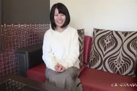 FC2-PPV-4520822 无辜的剃光美女