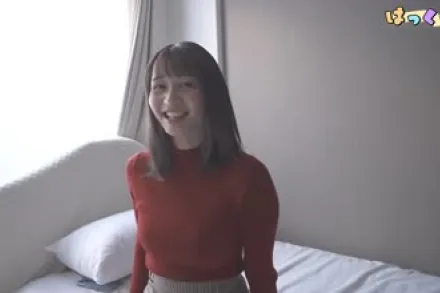 FC2-PPV-4536776 偶像级透明度的完美女大学生