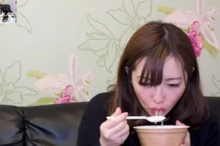 FC2-PPV-4687128 射出来就是中出