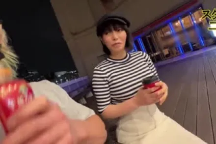 FC2-PPV-4539256 两个肌肉男对痴迷阴茎的美巨乳妻子中出破坏